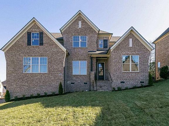 3rd image of 2005 Elmwood Dr