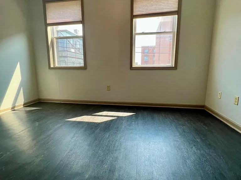 2154 N Carlisle St — Photo 23