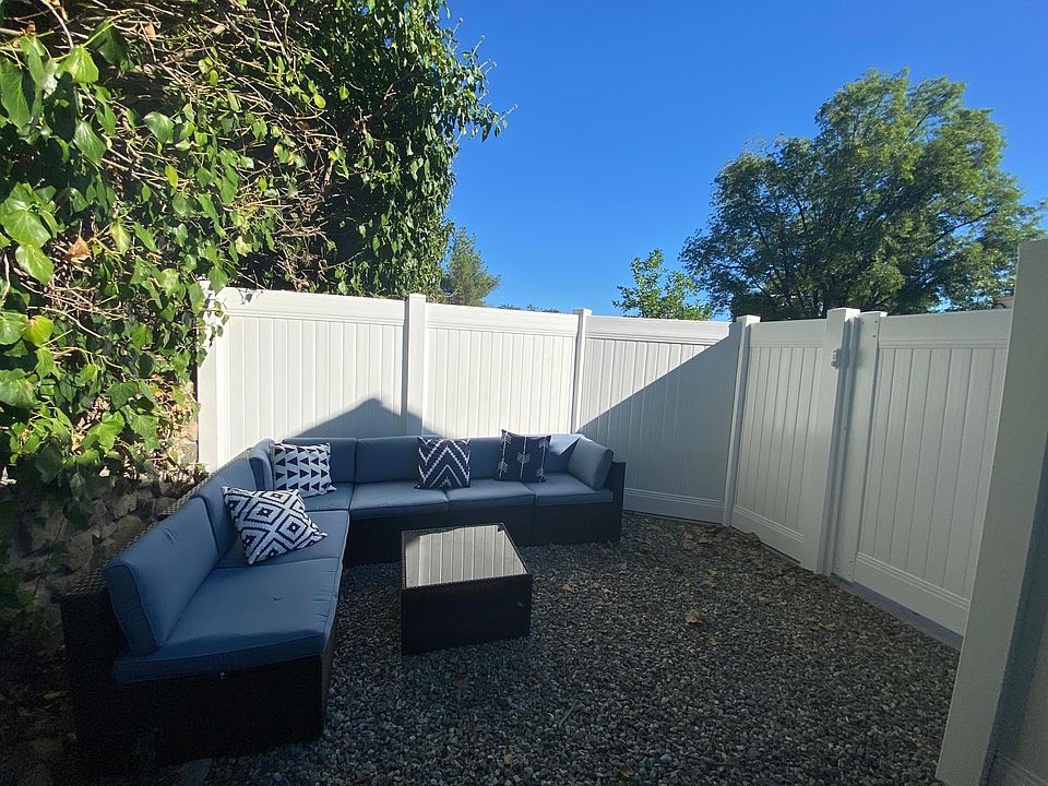 Furnished Back Yard