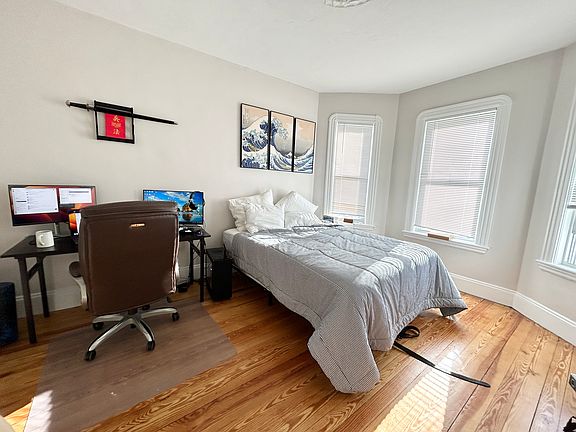 5th image of 74 Marine Rd #3