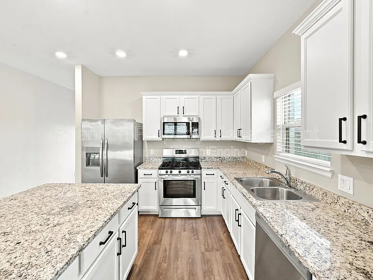 32311 Melbrooke Dr — Photo 14