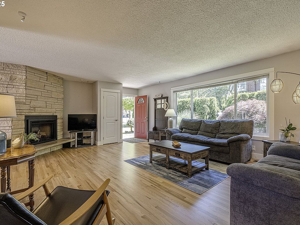 10345 SW 80th Ave, Tigard, OR 97223 | Zillow