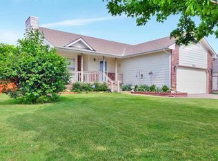 3113 N Country Ln, Augusta, KS 67010