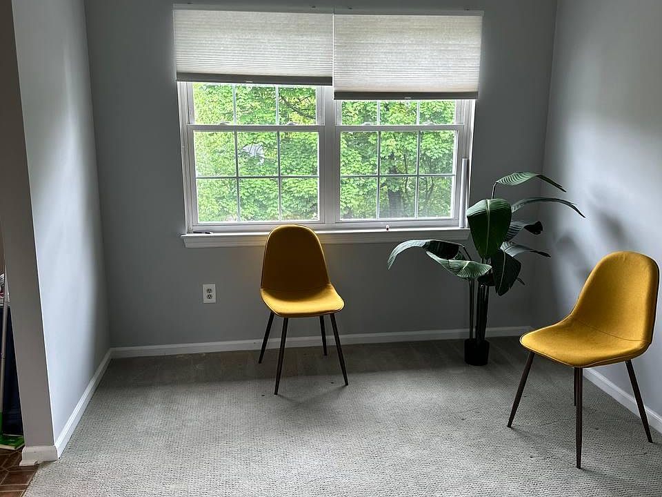 1st image of 800 Old Springfield Ave APT 16