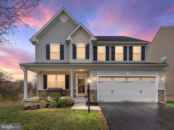 114 Pinwheel Ct, Stephenson, VA 22656