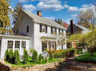 172 Country Club Rd, Waterbury, CT 06708