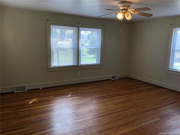3rd image of 3261 Maiden Hwy