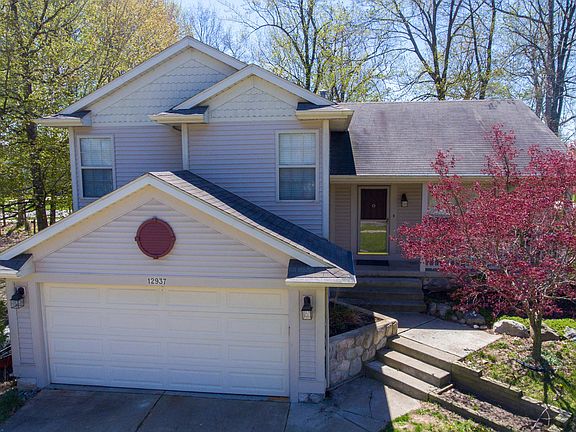 2nd image of 12937 Menominee Dr