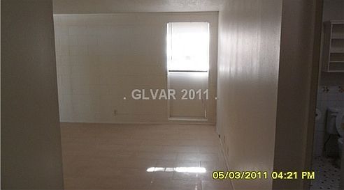 3rd image of 5045 Sun Valley Dr