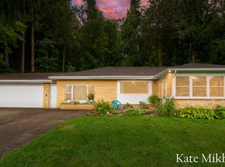 8198 White Rabbit Rd, Battle Creek, MI 49017