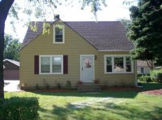 530 N Emroy Ave, Elmhurst, IL