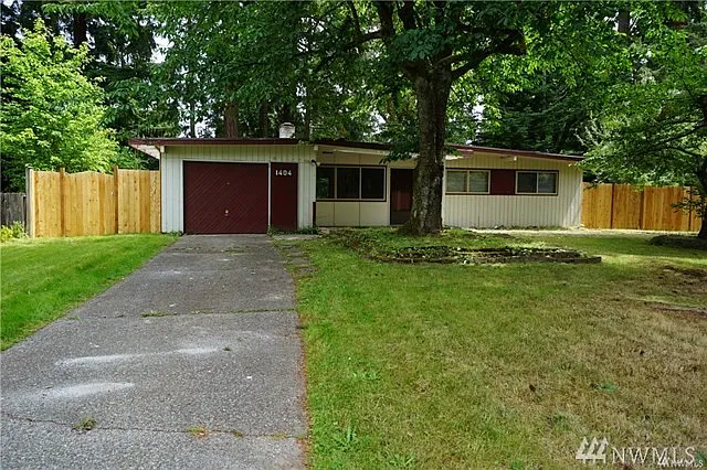 1404 169th Pl NE photo 1