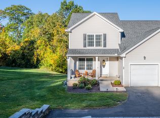 30 Cortland Way #30, Southington, CT 06489