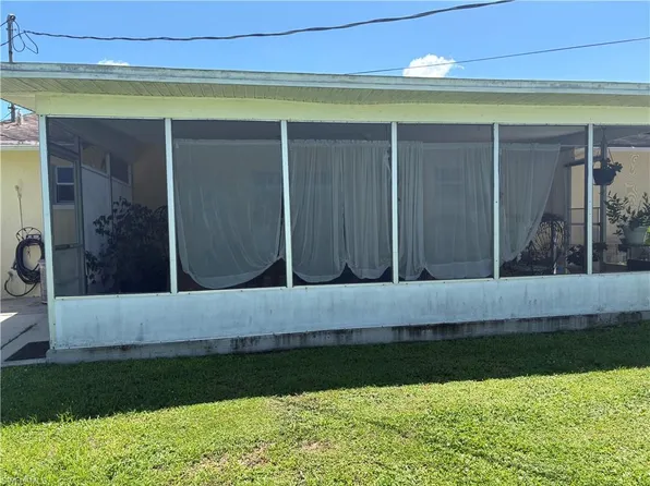 2157 Dominica AVE, FORT MYERS, FL 33905