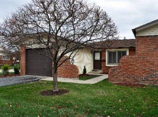 16343 Oxford Dr, Tinley Park, IL 60477
