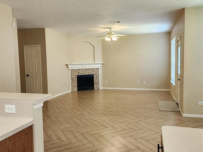 8006 Indian Desert Dr — Photo 9