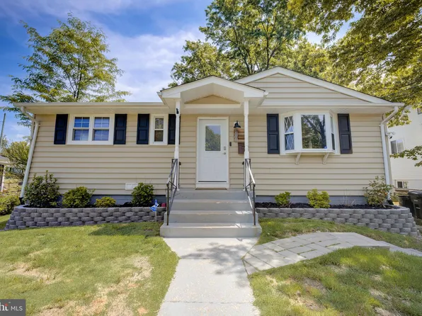2602 Lorring Dr, District Heights, MD 20747