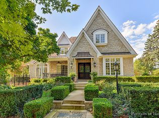 305 S Wright St, Naperville, IL