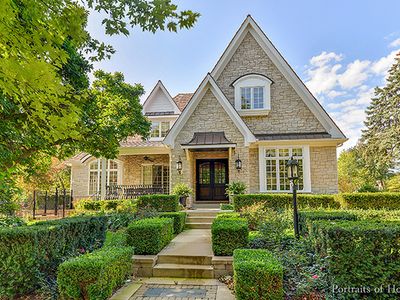 305 S Wright St, Naperville, IL, 60540