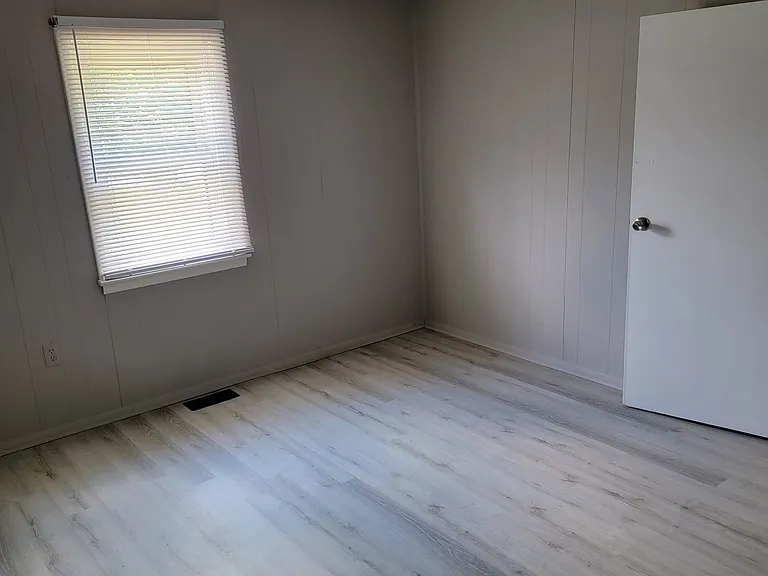 2061 W Sunrise Dr — Photo 12