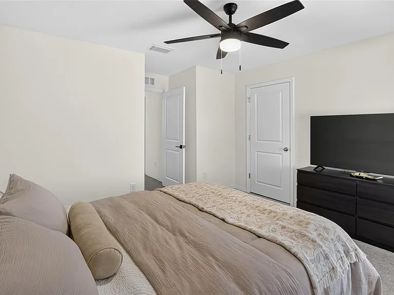 13646 Mount Ivy Ct — Photo 43