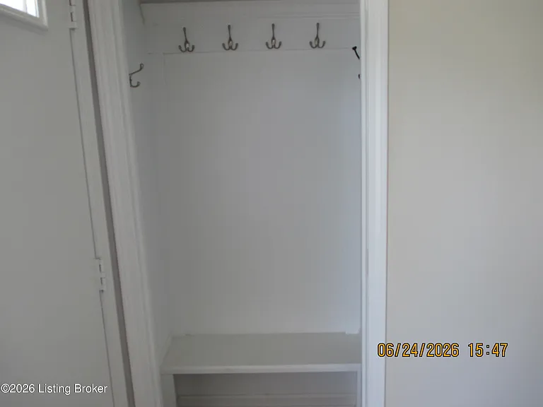 5404 Windy Willow Dr — Photo 8