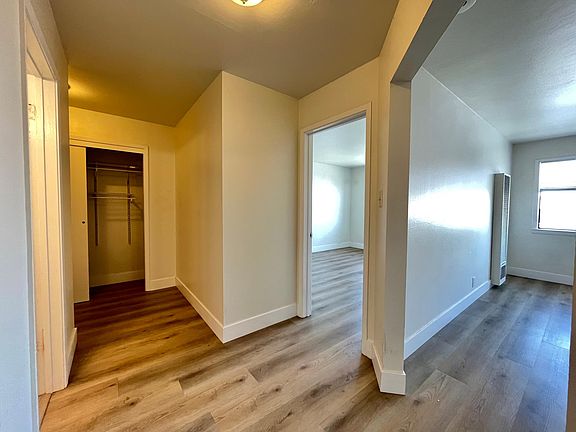 4th image of 31 1st Ave
