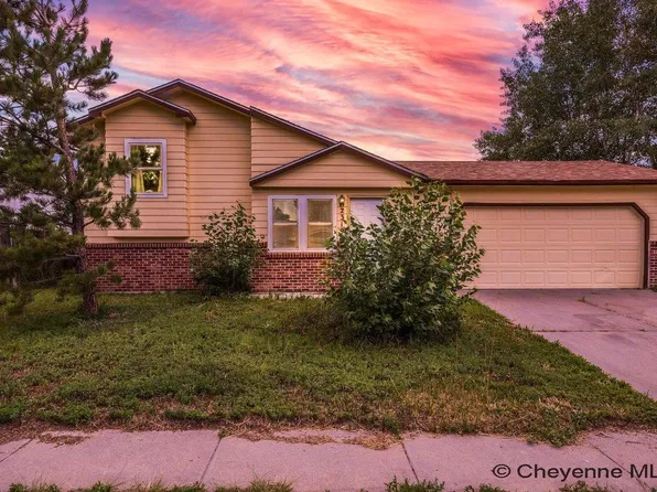 2319 Neal Ave, Cheyenne, WY 82007