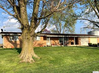 36282 400th Ln, Chambersburg, IL 62323