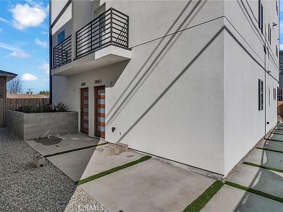 3rd image of 2843 Folsom St