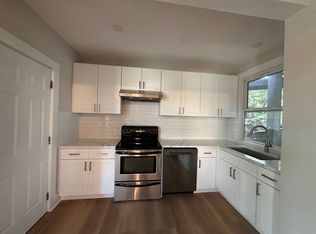 100A Fellsway E #1B, Malden, MA 02148