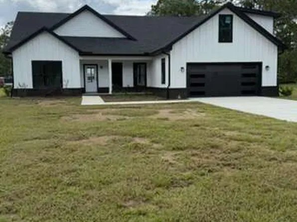 243 Charlton St, Jesup, GA 31545