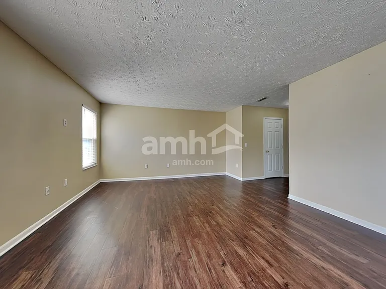 918 Kreider Ct — Photo 7