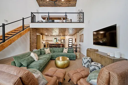 474 Bear Pine Trl #ID1533743P Photo 1