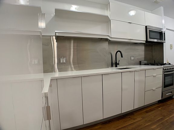 2nd image of 455 Hudson St APT 37