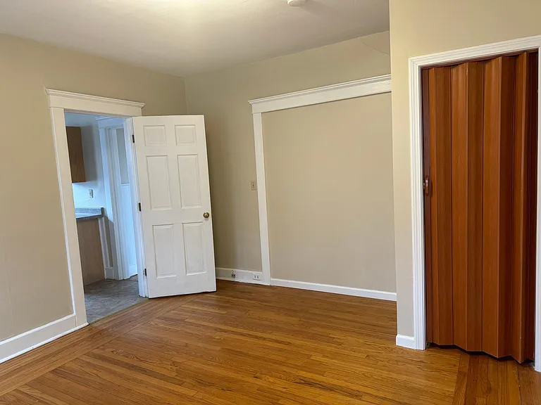 297 Park St #2FB — Photo 15