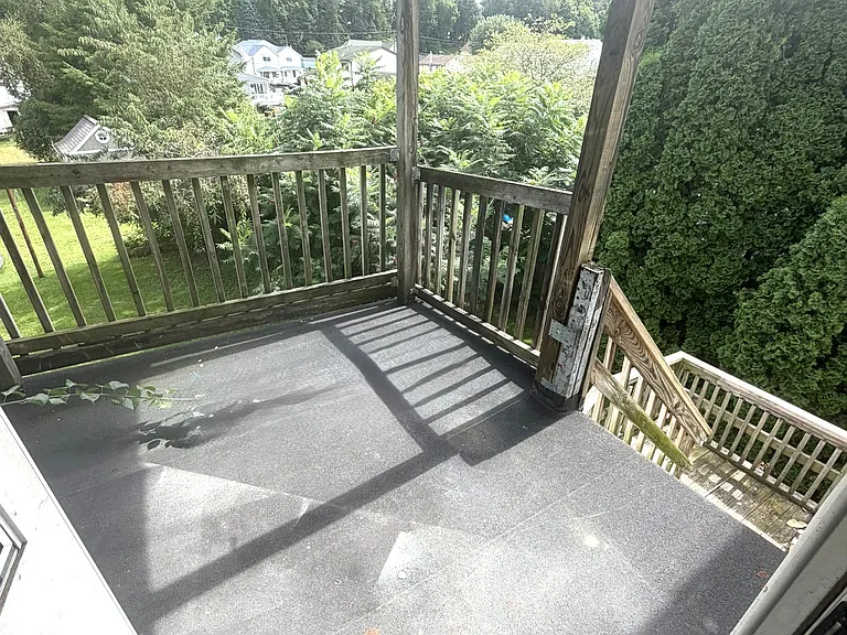 160 E Railroad St #2 — Photo 9