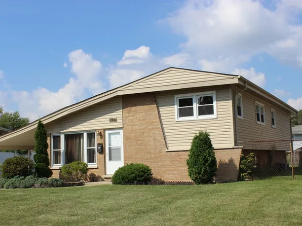 13606 Short Dr, Midlothian, IL 60445