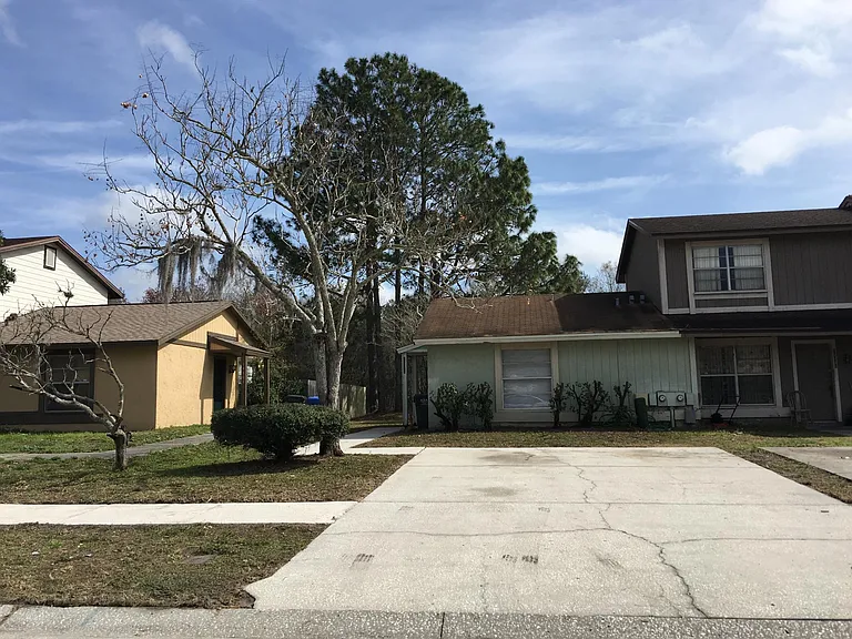 14033 Village View Dr — Photo 8
