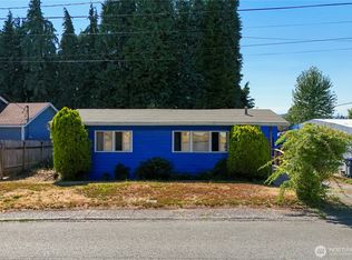 2190 NE 9th Pl, Renton, WA 98056