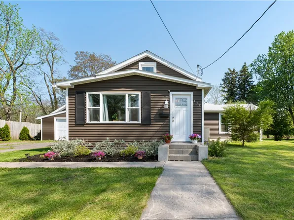 437 E State St, Albion, NY 14411