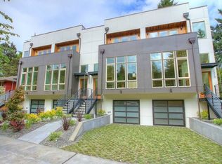 2325 48th Ave SW, Seattle, WA 98116