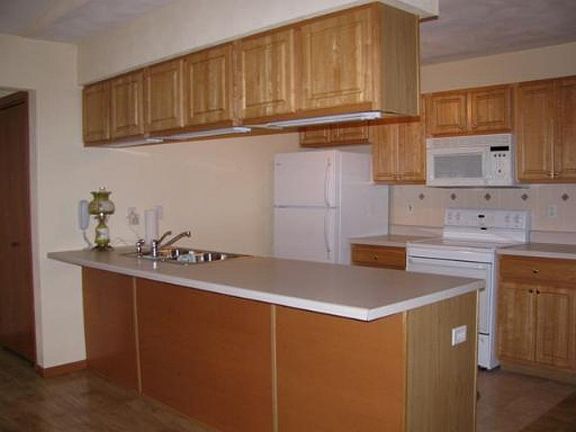 4th image of 6548 Oak Crest Ln #6B