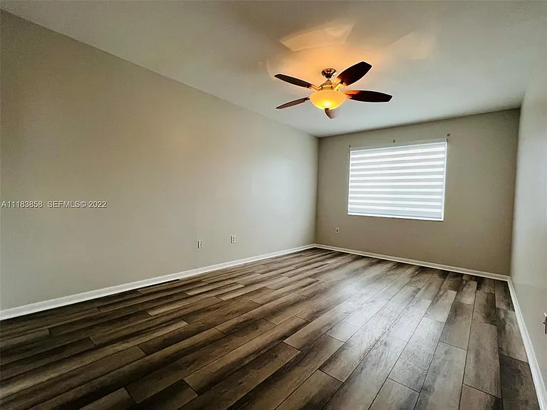 6944 SW 39th St #B203 — Photo 12
