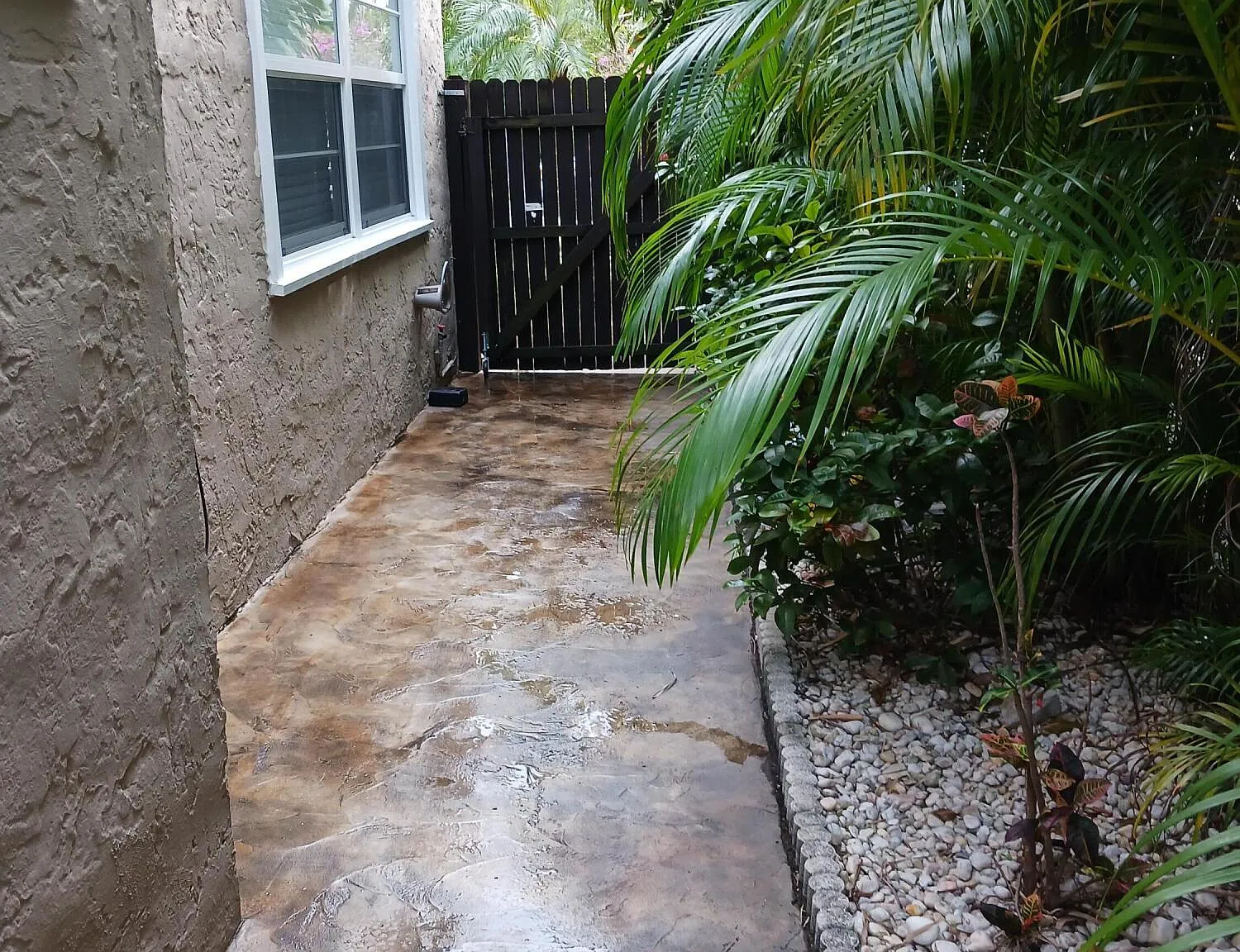 2 bed, 1.0 bath, 814 sqft, $2,150 — Photo 4