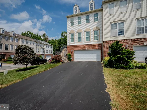 355 Rockmeade Dr, Wilmington, DE 19810