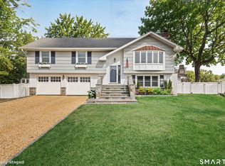 102 Soundview Drive, Stamford, CT 06902