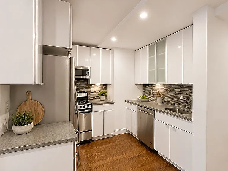 31 Crosby St #8 — Photo 8
