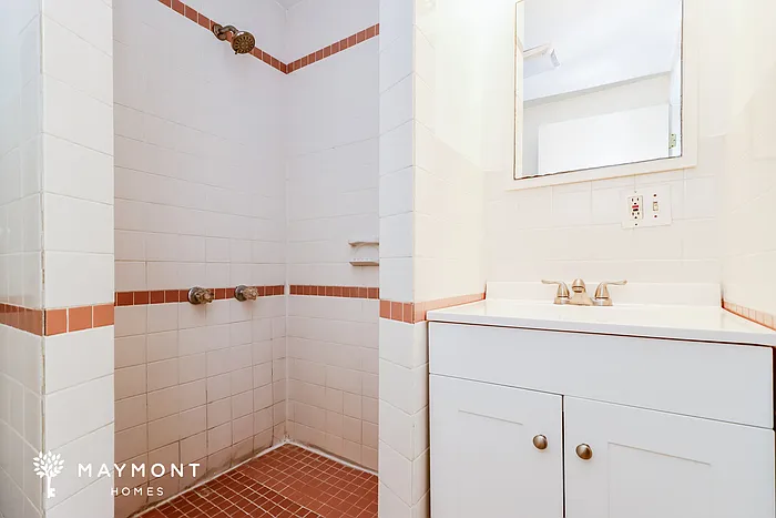 1314 Friend Ave — Photo 8