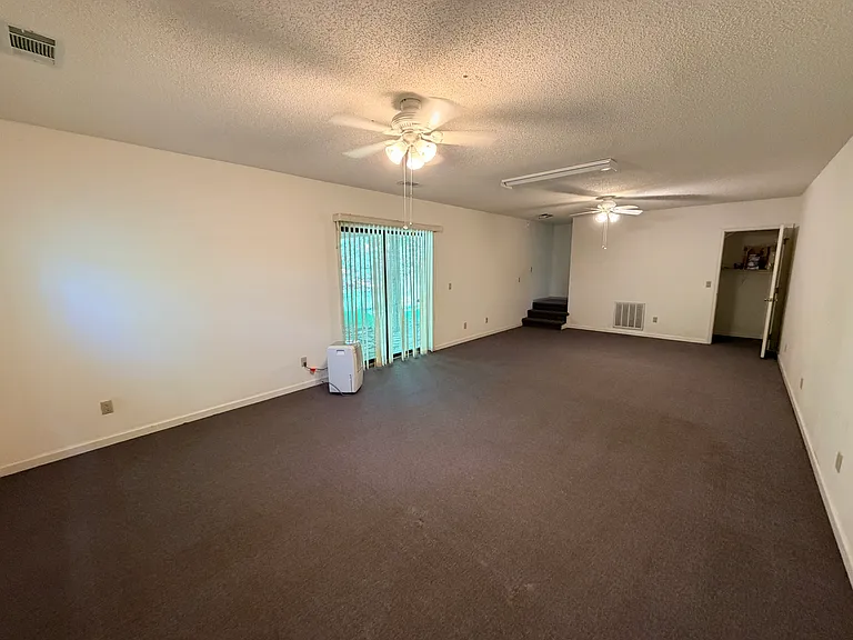 106 Fairhaven Dr — Photo 14